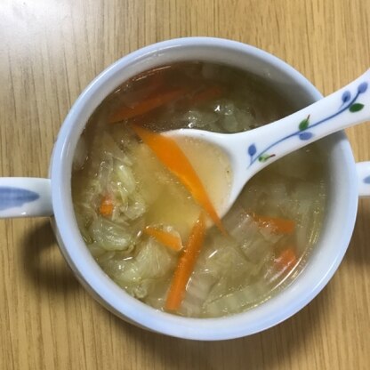 白菜がたっぷり摂れるのが嬉しいです！
仕上げのごま油の香りが食欲をそそります食べ応えもあり、美味しかったです。